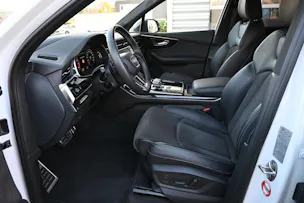 AUDI Q7 3.0 V6 55 TFSI S Line quattro tiptronic 7-Plätzer + AHK 3500kg