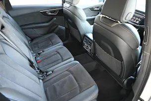 AUDI Q7 3.0 V6 55 TFSI S Line quattro tiptronic 7-Plätzer + AHK 3500kg