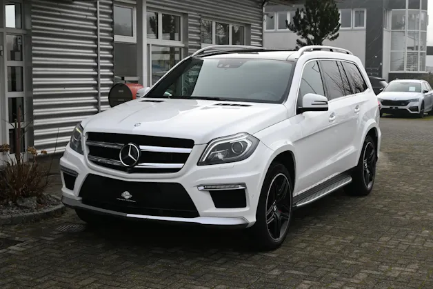 MERCEDES-BENZ GL 63 AMG 4Matic Speedshift Plus 7G-Tronic