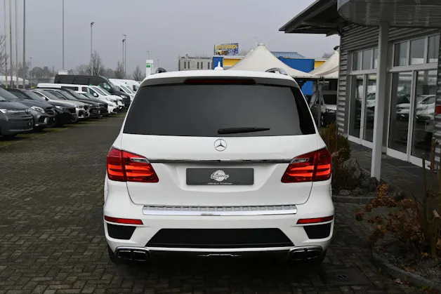 MERCEDES-BENZ GL 63 AMG 4Matic Speedshift Plus 7G-Tronic