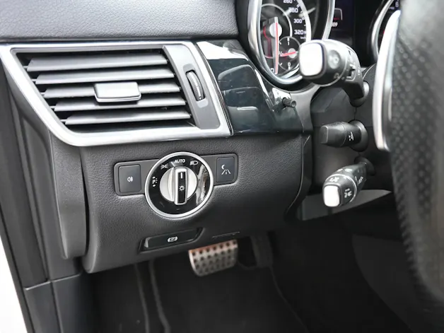MERCEDES-BENZ GL 63 AMG 4Matic Speedshift Plus 7G-Tronic