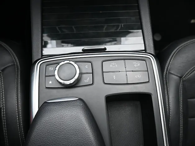 MERCEDES-BENZ GL 63 AMG 4Matic Speedshift Plus 7G-Tronic
