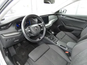 SKODA Octavia Combi 2.0 TDI Ambition