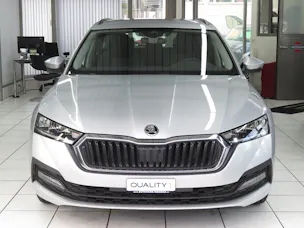 SKODA Octavia Combi 2.0 TDI Ambition