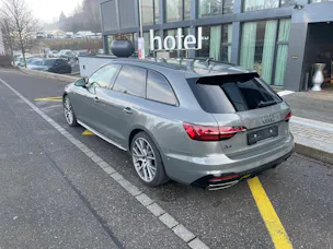 AUDI A4 Avant 45 TFSI S line S-tronic quattro Competition Edition Plus