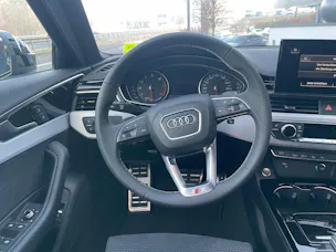 AUDI A4 Avant 45 TFSI S line S-tronic quattro Competition Edition Plus