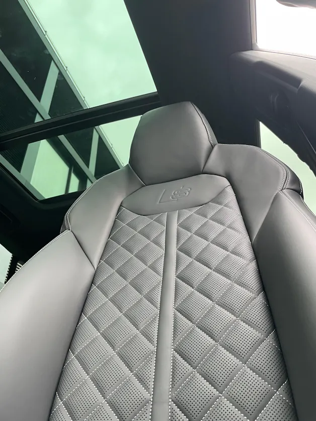 AUDI Q8 60 TFSI e quattro PHEV tiptronic