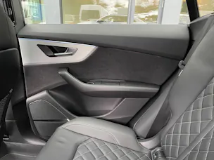 AUDI Q8 60 TFSI e quattro PHEV tiptronic