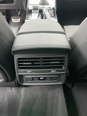 AUDI Q8 60 TFSI e quattro PHEV tiptronic