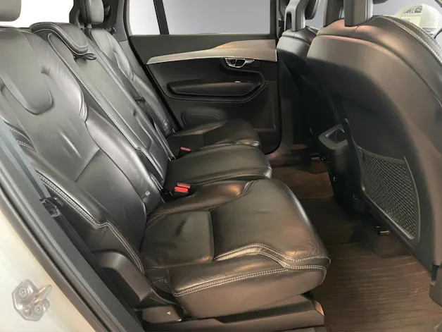 VOLVO XC90 D5 AWD Momentum Geartronic