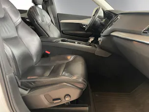 VOLVO XC90 D5 AWD Momentum Geartronic
