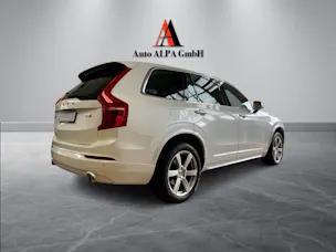 VOLVO XC90 D5 AWD Momentum Geartronic