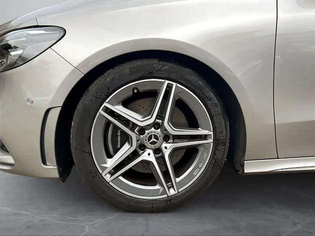 MERCEDES-BENZ B 220 d AMG Line 8G-DCT – Panorama-Glasdach – 360°-Kamera – Sitzheizung – Head-Up Display