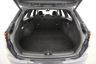 https://vehicle.imgix.net/4521286/c53d69d2-1b9d-4e4d-befe-1648efa83fba.jpg