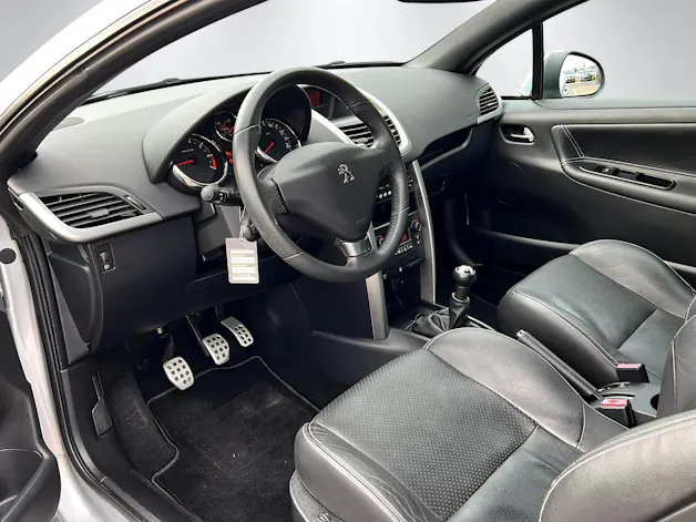 PEUGEOT 207 1.6 16V Allure