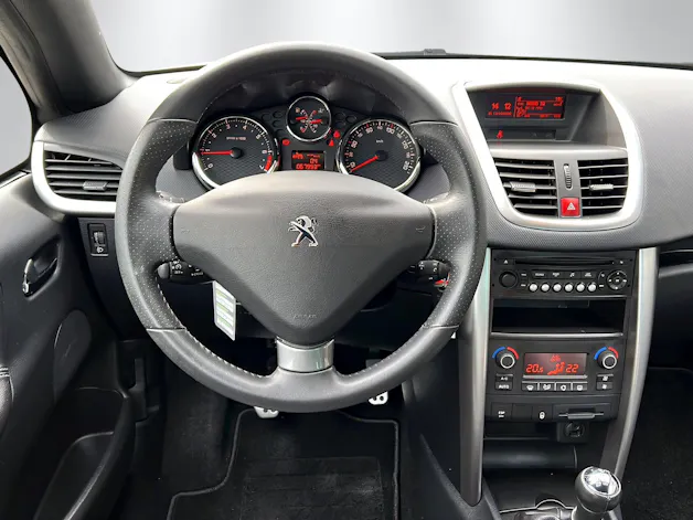 PEUGEOT 207 1.6 16V Allure
