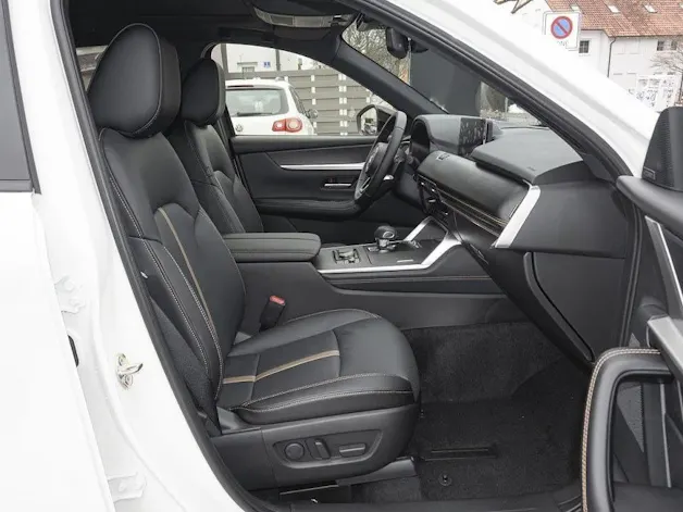 MAZDA CX-60 e-Skyactiv PHEV 327 AWD Homura Plus mit Panoramadach