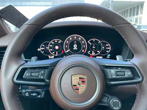 PORSCHE 911 Carrera PDK