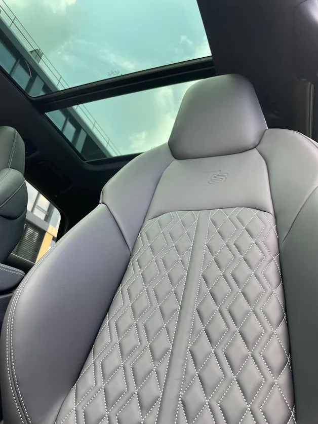 AUDI e-tron 55 S Line quattro