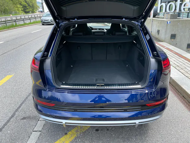 AUDI e-tron 55 S Line quattro