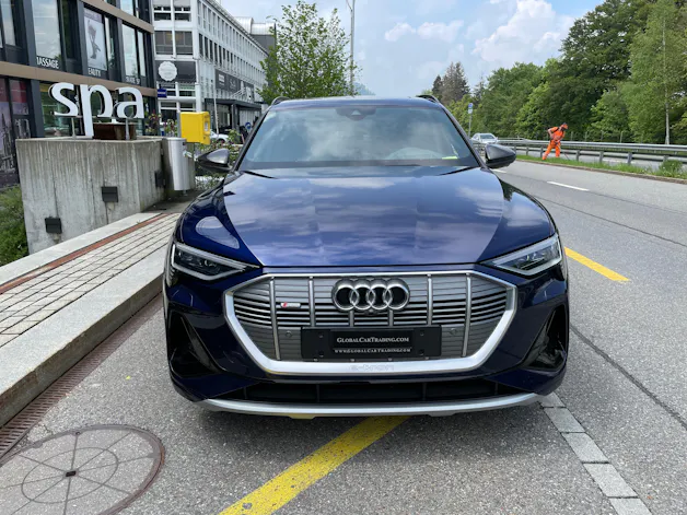 AUDI e-tron 55 S Line quattro