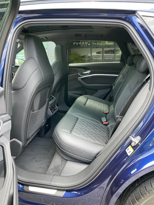 AUDI e-tron 55 S Line quattro