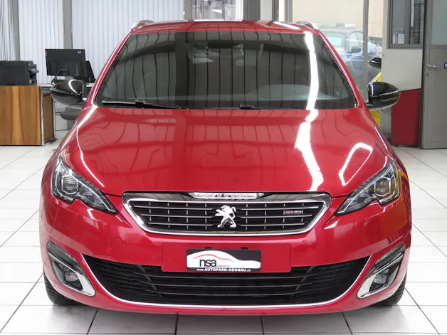 PEUGEOT 308 SW 1.2 THP GT Line Automat (AHK 1.1 t)