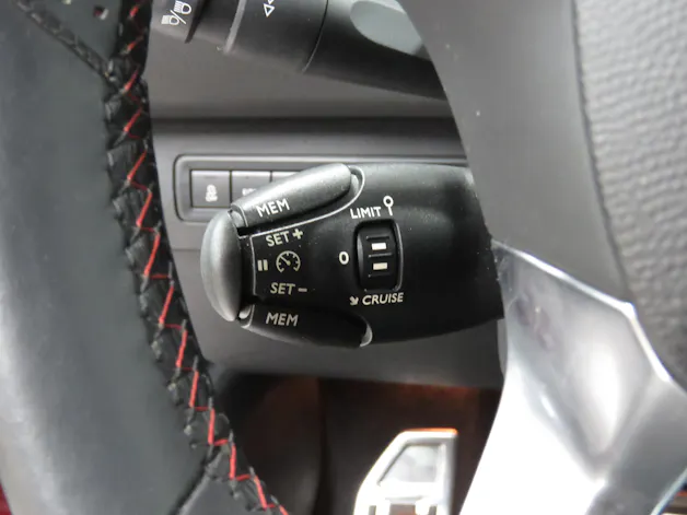PEUGEOT 308 SW 1.2 THP GT Line Automat (AHK 1.1 t)