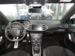 PEUGEOT 308 SW 1.2 THP GT Line Automat (AHK 1.1 t)