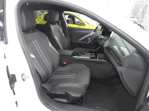 OPEL Astra 1.6 PHEV Turbo Swiss Plus A