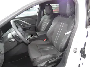 OPEL Astra 1.6 PHEV Turbo Swiss Plus A