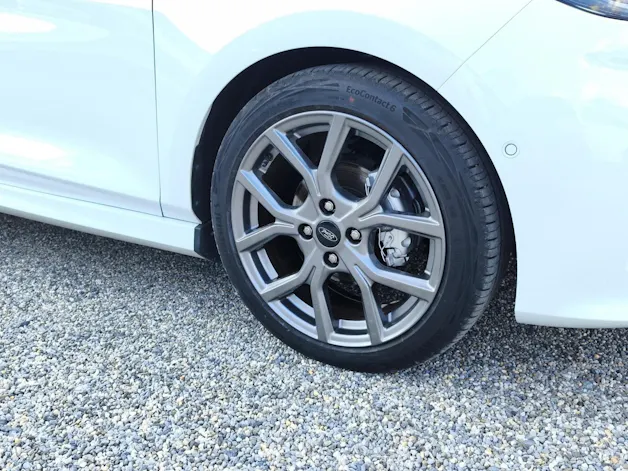 FORD Fiesta 1.0 EcoB Hybrid ST-Line