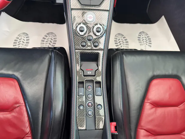McLaren MP4-12C Spider 3.8 V8 SSG