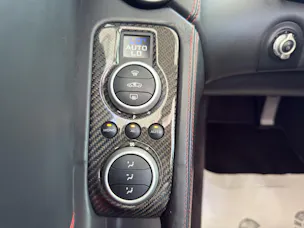 McLaren MP4-12C Spider 3.8 V8 SSG