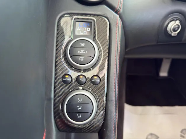 McLaren MP4-12C Spider 3.8 V8 SSG