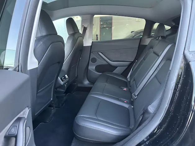 Tesla Model Y Long Range