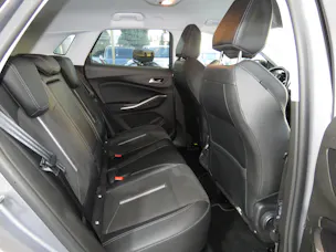 OPEL Grandland 1.6 Hybrid 4x4 GSe Automat