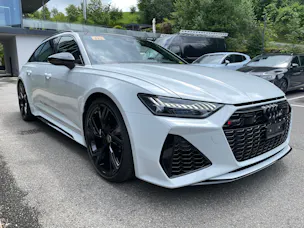 AUDI RS6 Avant 4.0 TFSI V8 Performance quattro
