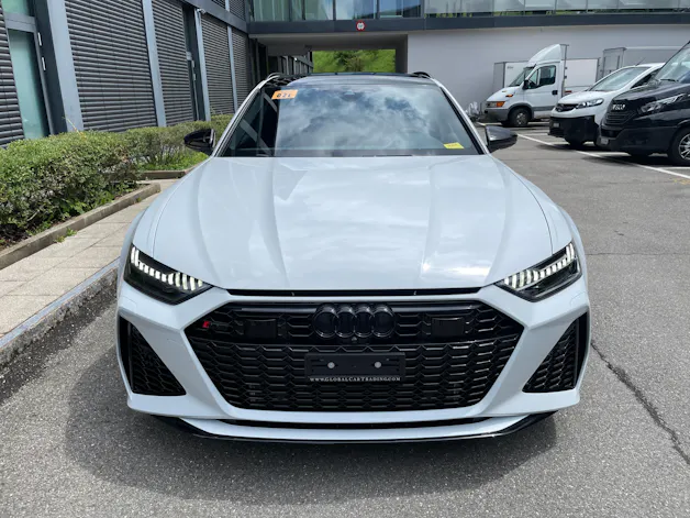 AUDI RS6 Avant 4.0 TFSI V8 Performance quattro