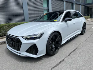 AUDI RS6 Avant 4.0 TFSI V8 Performance quattro