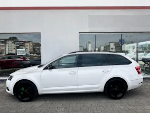 SKODA Octavia Combi 1.5 TSI Ambition DSG