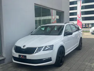 SKODA Octavia Combi 1.5 TSI Ambition DSG
