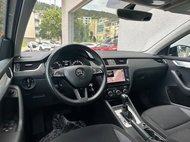 SKODA Octavia Combi 1.5 TSI Ambition DSG
