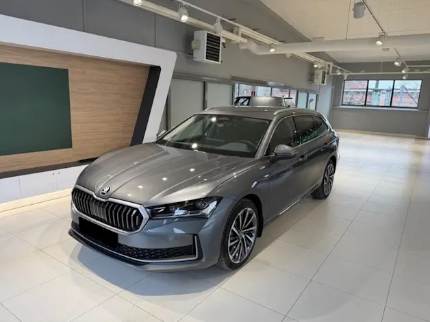 SKODA Superb Combi 2.0 TDi L&K 4x4 DSG