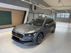 SKODA Superb Combi 2.0 TDi L&K 4x4 DSG