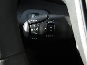 PEUGEOT Partner 1.5 Blue HDi s/s Premium Long 3-Plätzer (NL 782 kg)