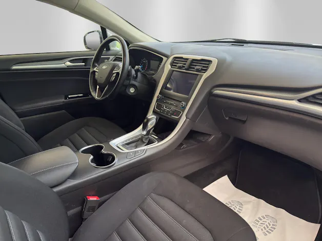 FORD Mondeo 2.0 TDCi Business Plus PowerShift