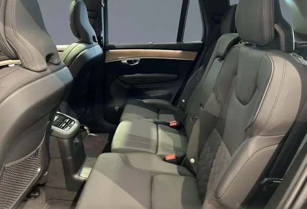 VOLVO XC90 T8 eAWD PluginHybrid Ultra Bright Geartronic - 7 Sitzer