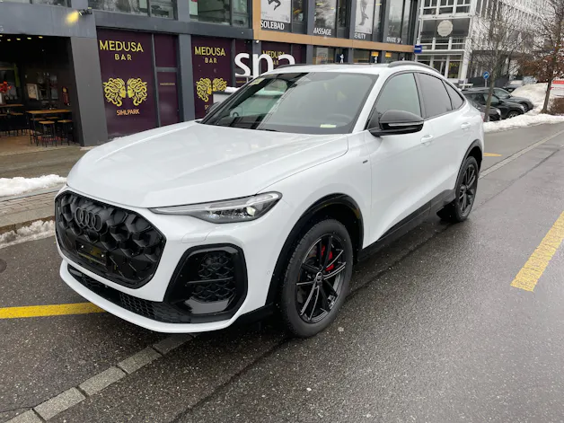 AUDI Q5 Sportback e-hybrid quattro S-tronic