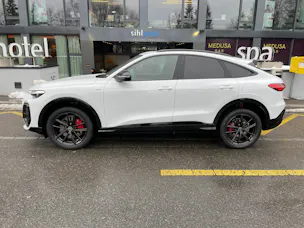 AUDI Q5 Sportback e-hybrid quattro S-tronic